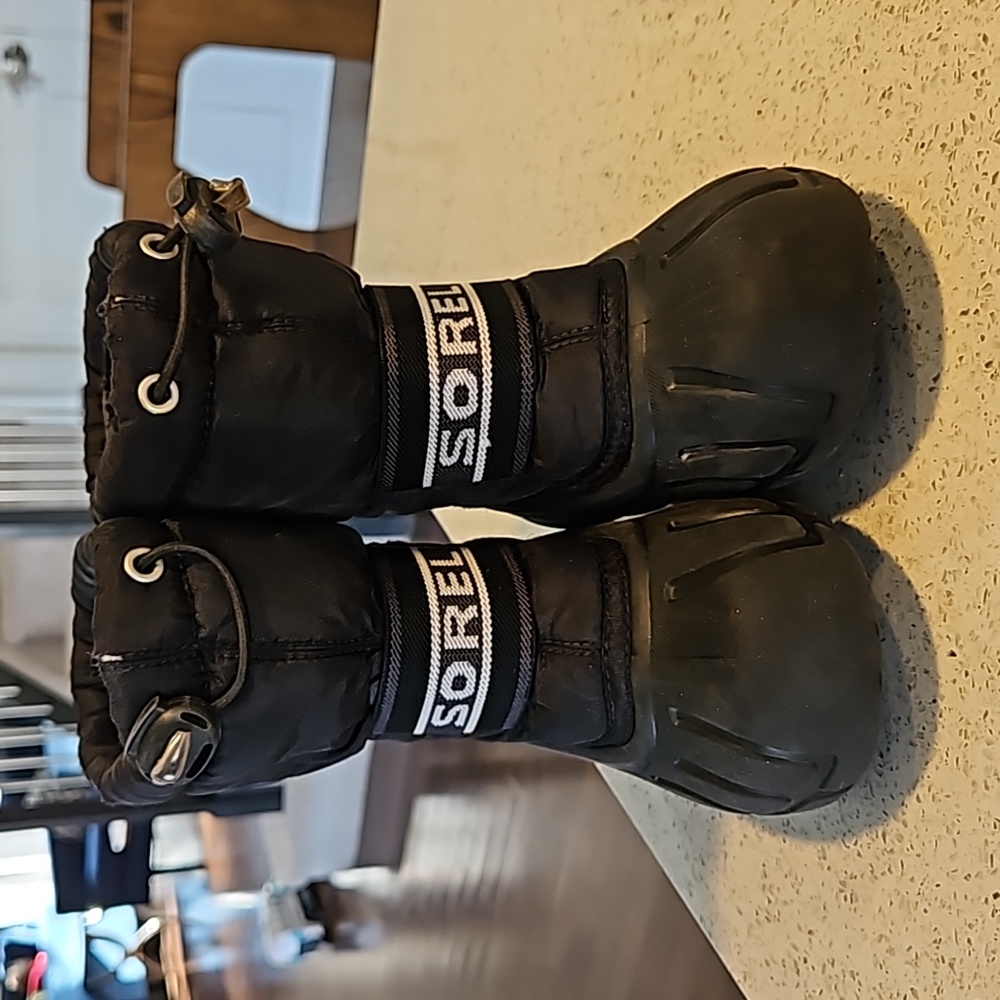 Sorel Flurry boots